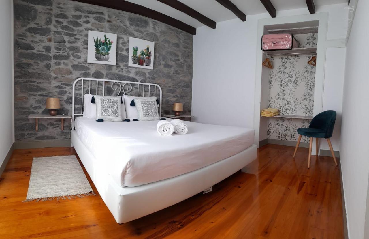 Casa Velha D Fernando E Casa Avo Augusta Hotel Ribeira Brava Exterior foto